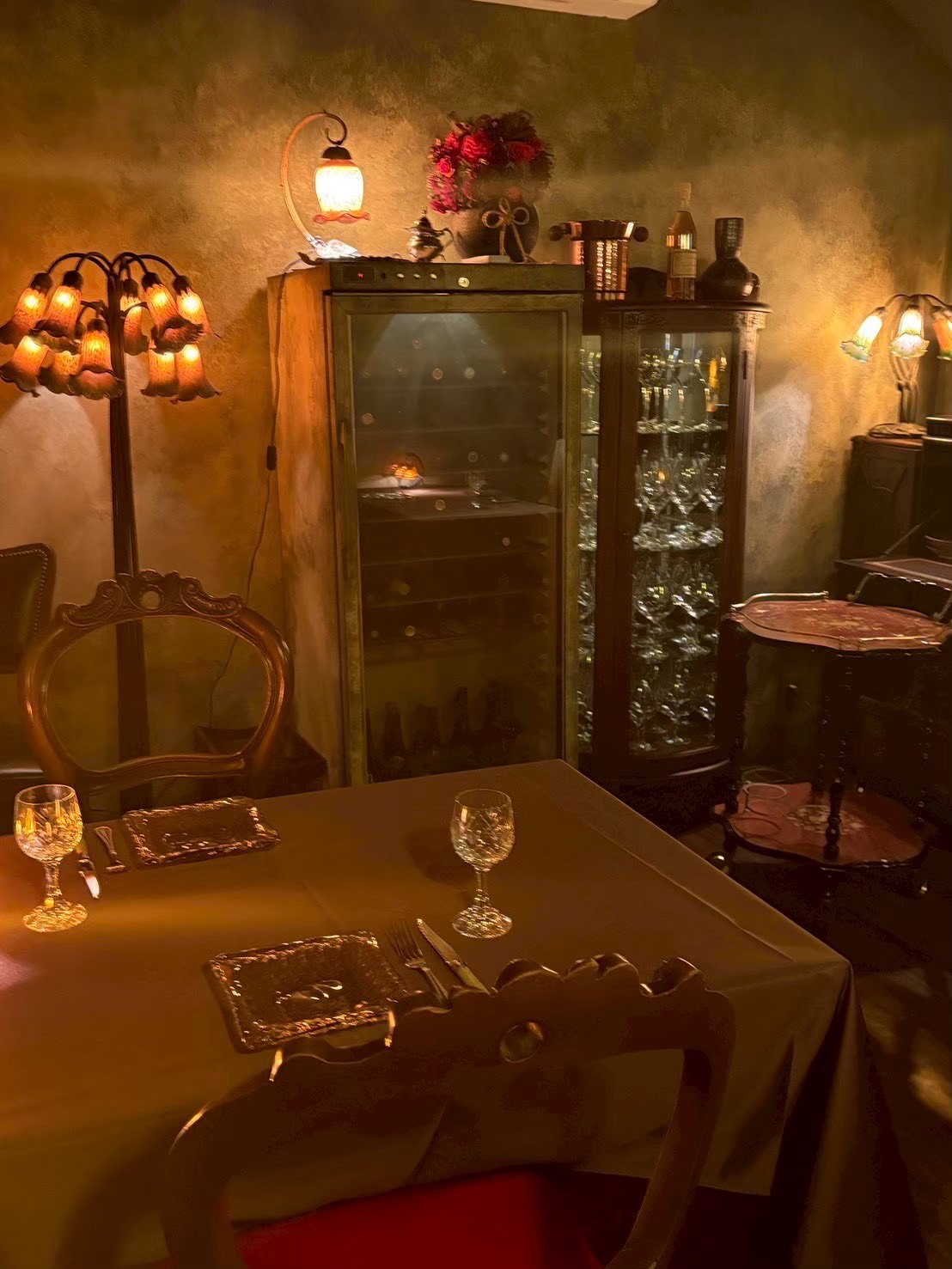 Cave-inspired dining room with wine cellar